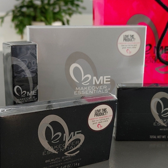 Makeover essentials KIT - Picture 2 of 12